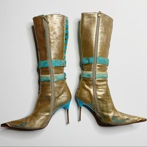 Hamlet Couture Metallic Gold with Cobra Trim 36